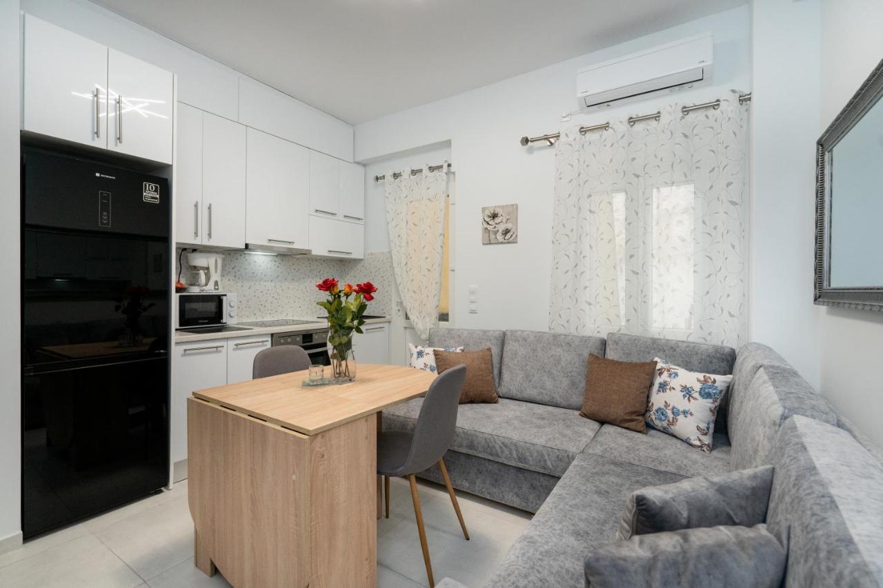 Comfy Apt Next To Metro Athen Exterior foto