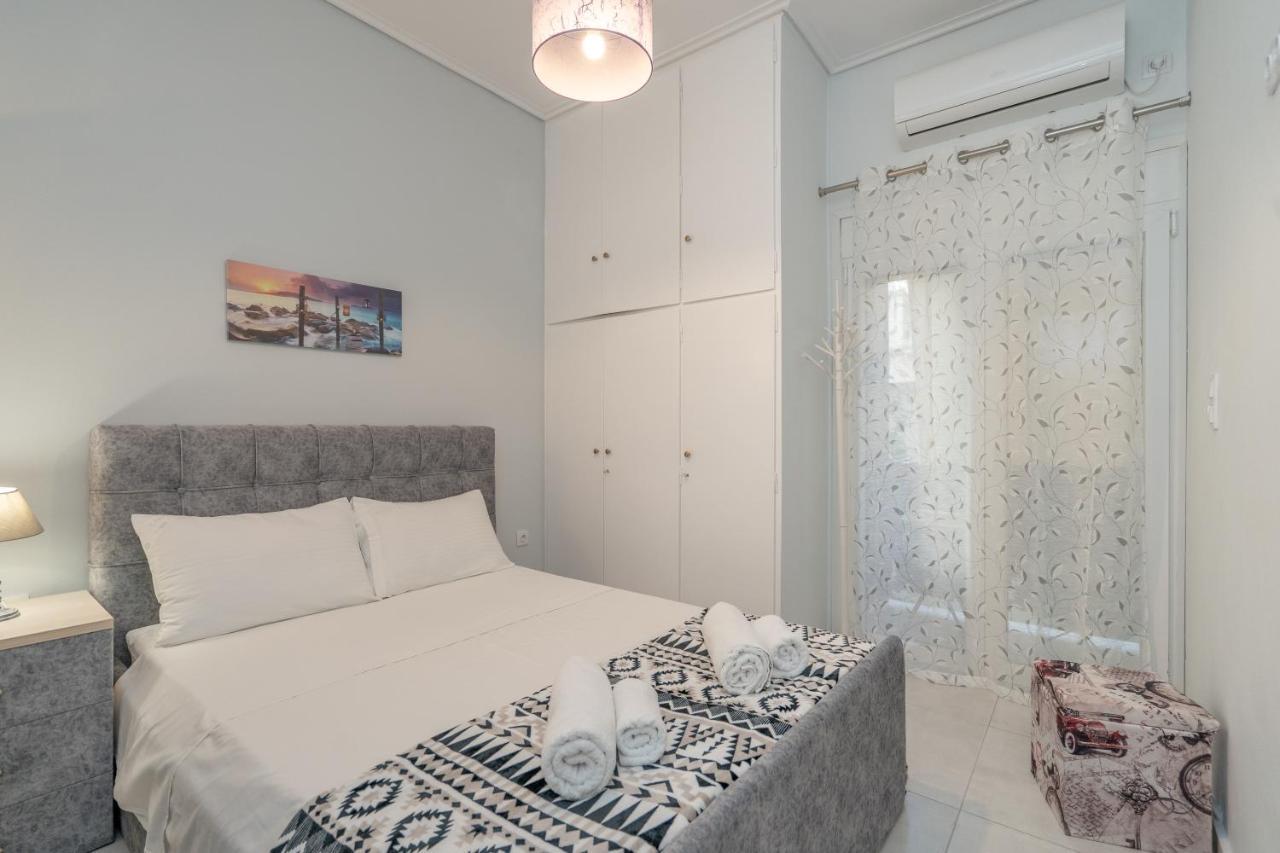 Comfy Apt Next To Metro Athen Exterior foto